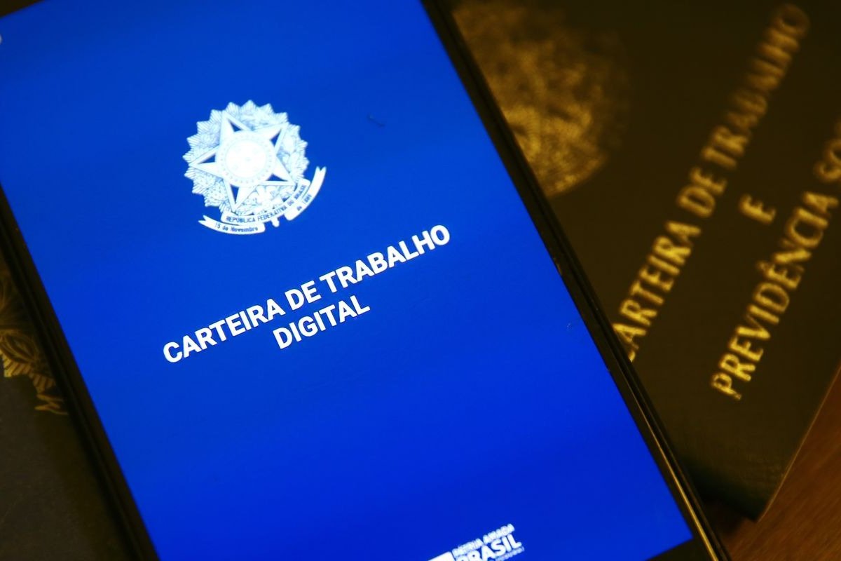 SineBahia oferece vagas de emprego nesta terça-feira (18); veja