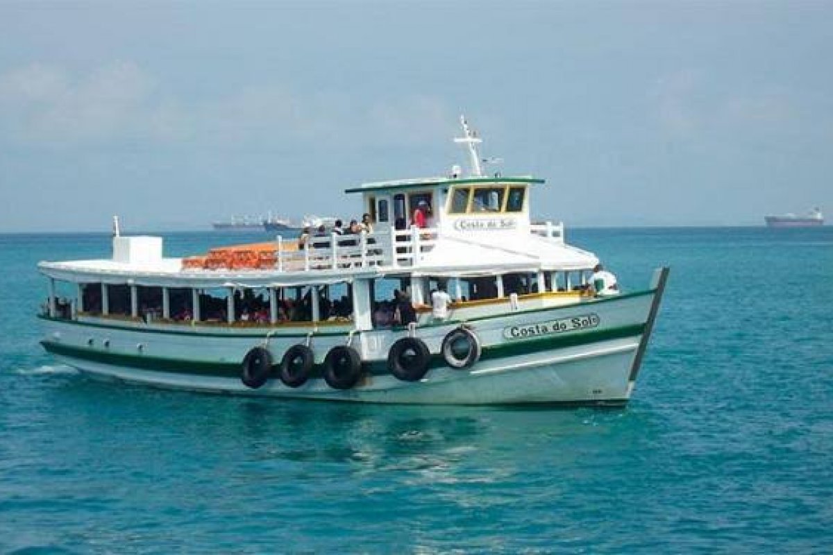 Tarifa de embarque das lanchas da travessia Salvador-Mar Grande tem aumento de R$ 0,20