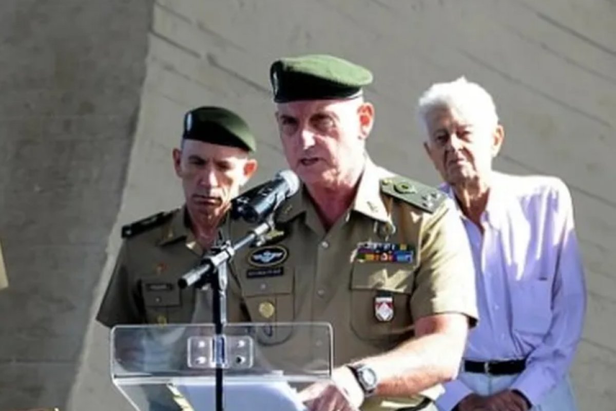 Gonçalves Dias pede demissão do GSI após vídeo no Palácio no dia 8 de janeiro