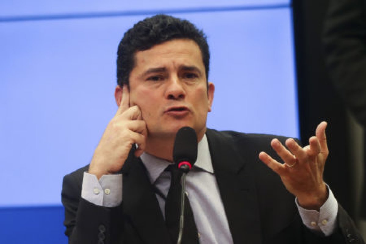 Denúncia aponta suposta conspiração entre Moro e Dallagnol na Lava Jato
