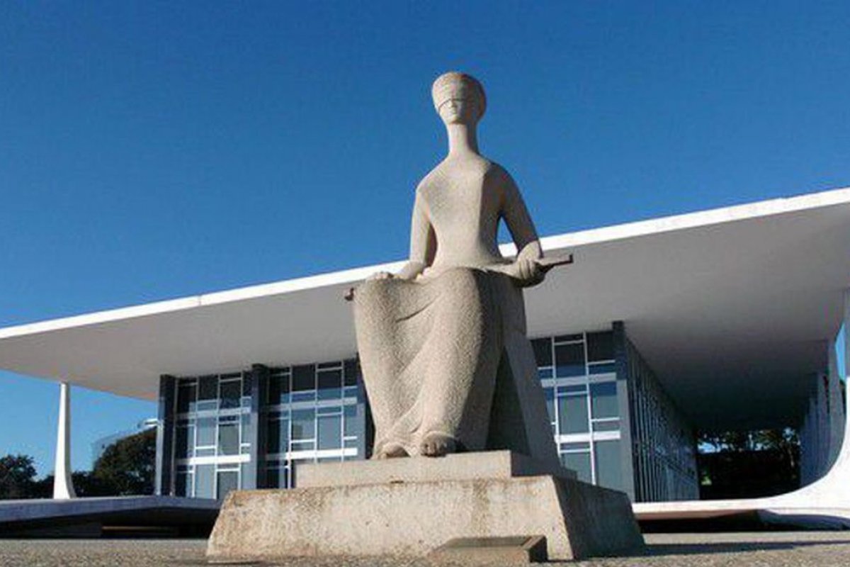 Atentado em Brasília: STF forma maioria para tornar réus 100 denunciados