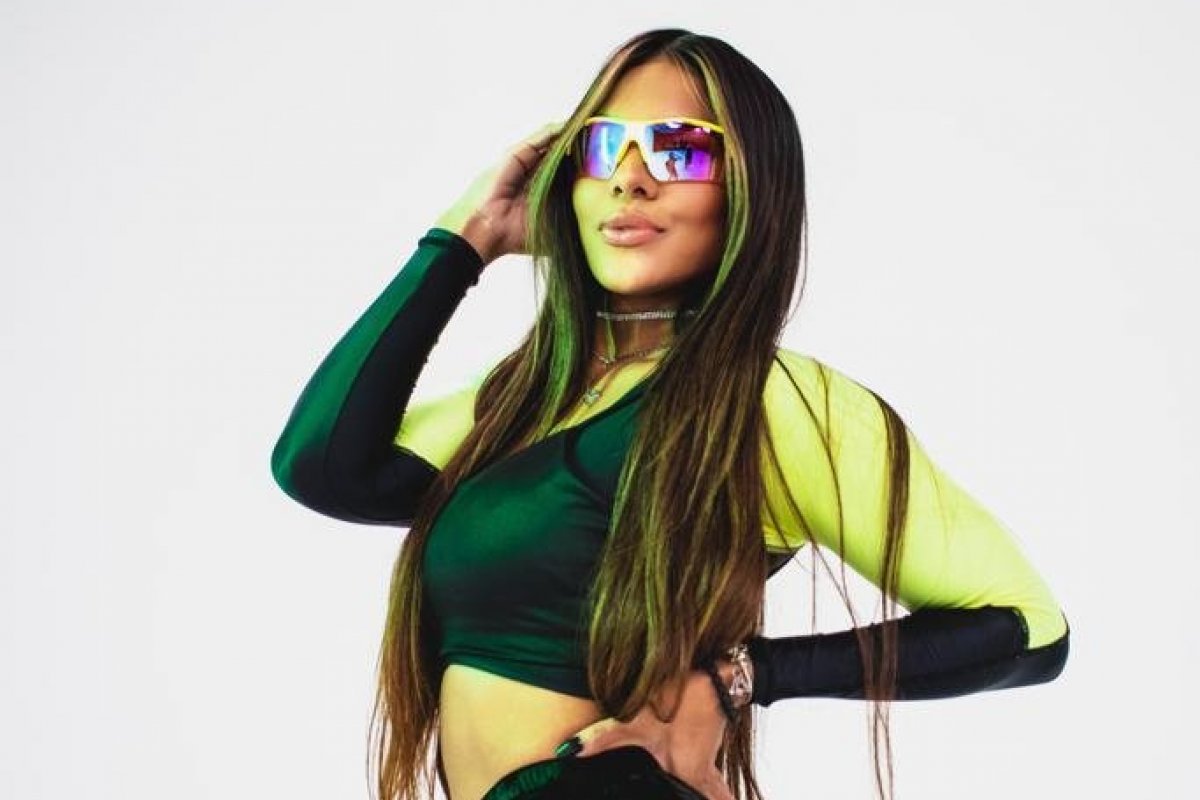 Tays Reis lança novo single e clipe