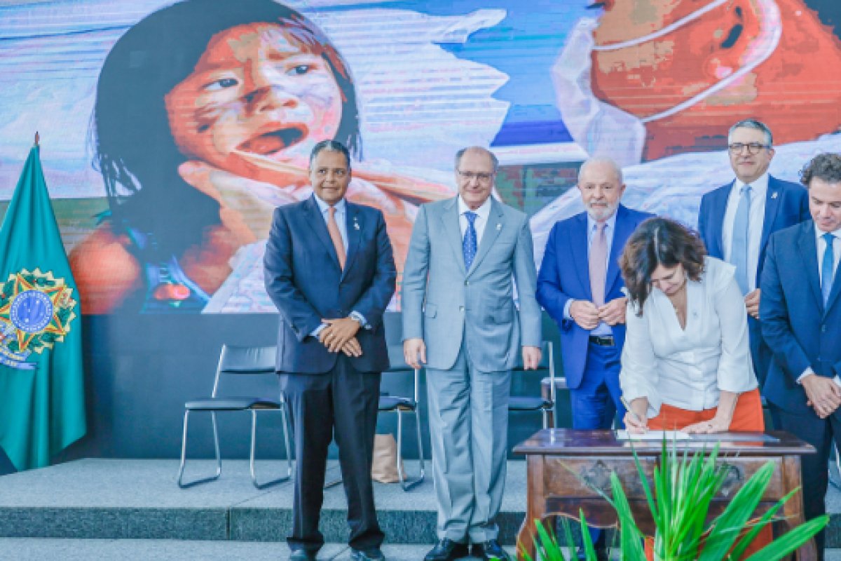 Governo Federal garante repasse adicional de R$ 2 bilhões para assistência em entidades filantrópicas