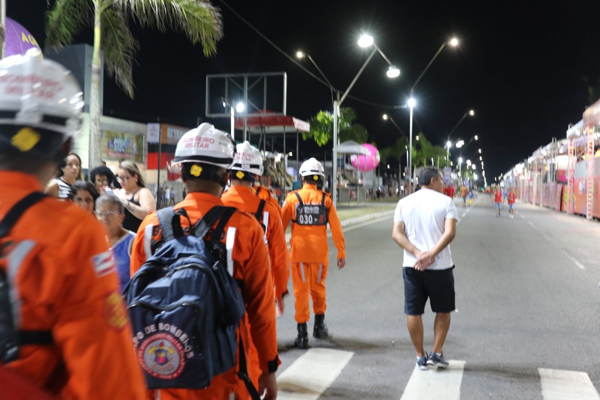 Corpo de Bombeiros realiza 621 atendimentos durante o primeiro dia da Micareta de Feira de Santana na Bahia