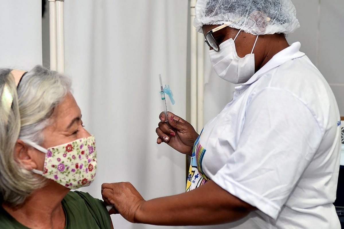 Covid-19: Salvador segue com aplicação da vacina nesta quarta-feira (26)