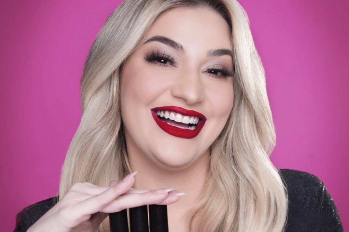 Ex-BBB Marília Miranda lança marca de maquiagem ‘Marília Bonita’