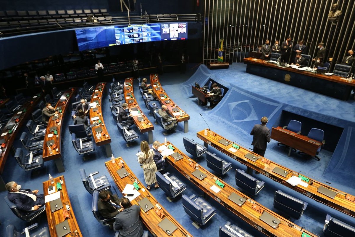 Partidos de esquerda ainda não assinaram CPMI do 8 de janeiro