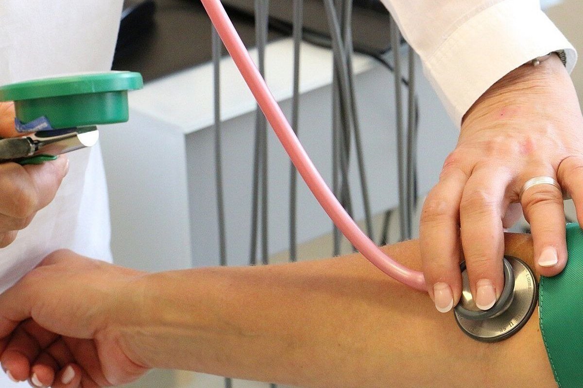Silenciosa, hipertensão arterial atinge três em cada dez brasileiros