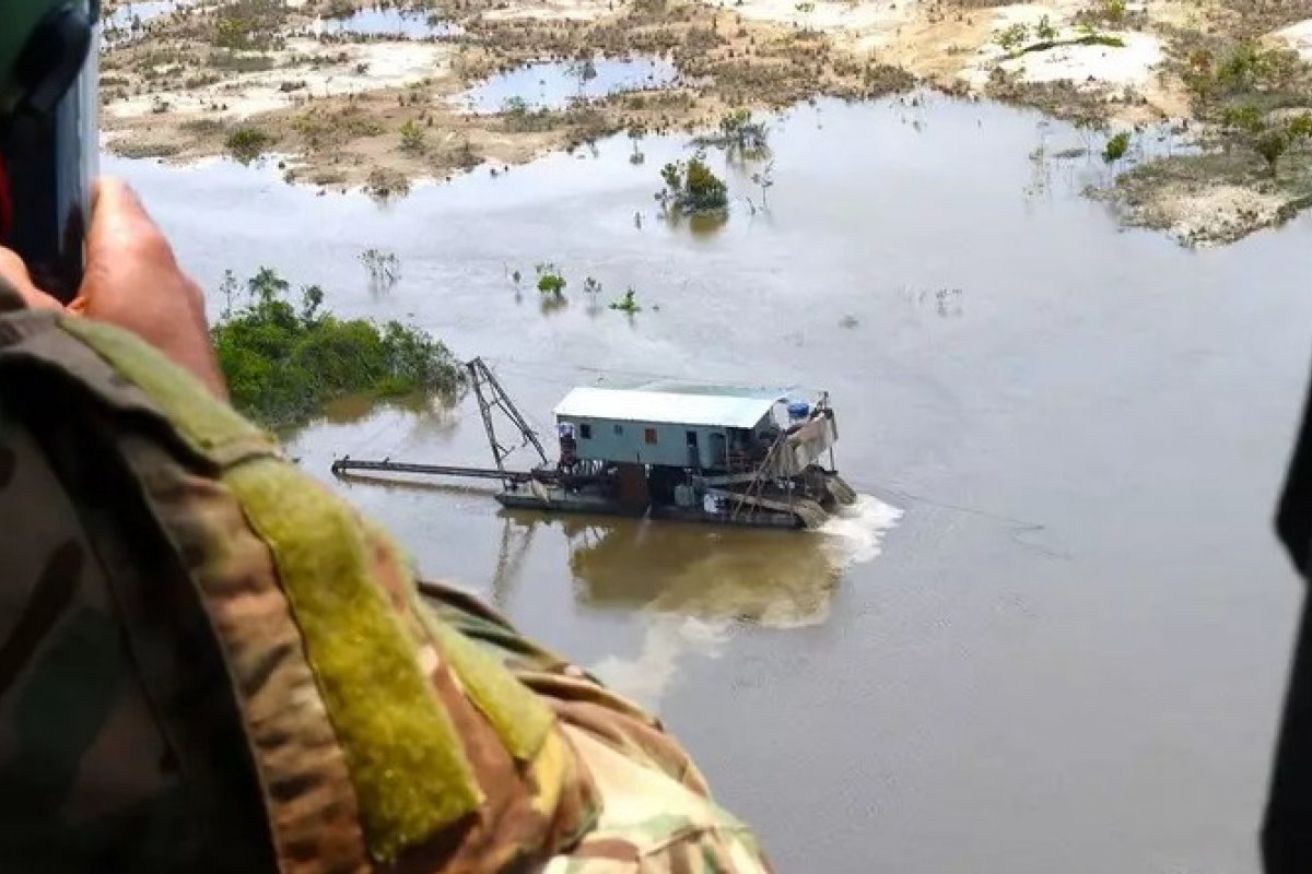 Corpos de oito garimpeiros são encontrados na Terra Yanomami