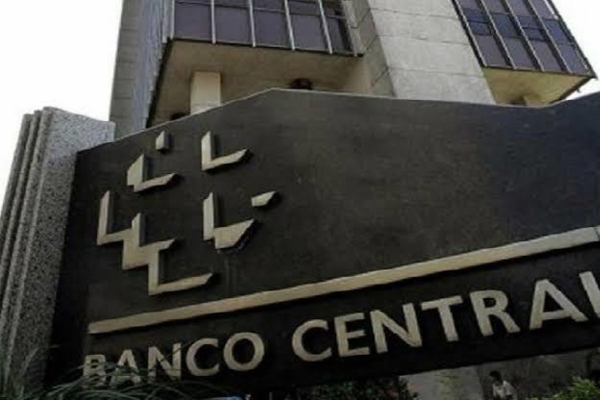 BC: mercado aumenta estimativa de inflação e crescimento da economia em 2019