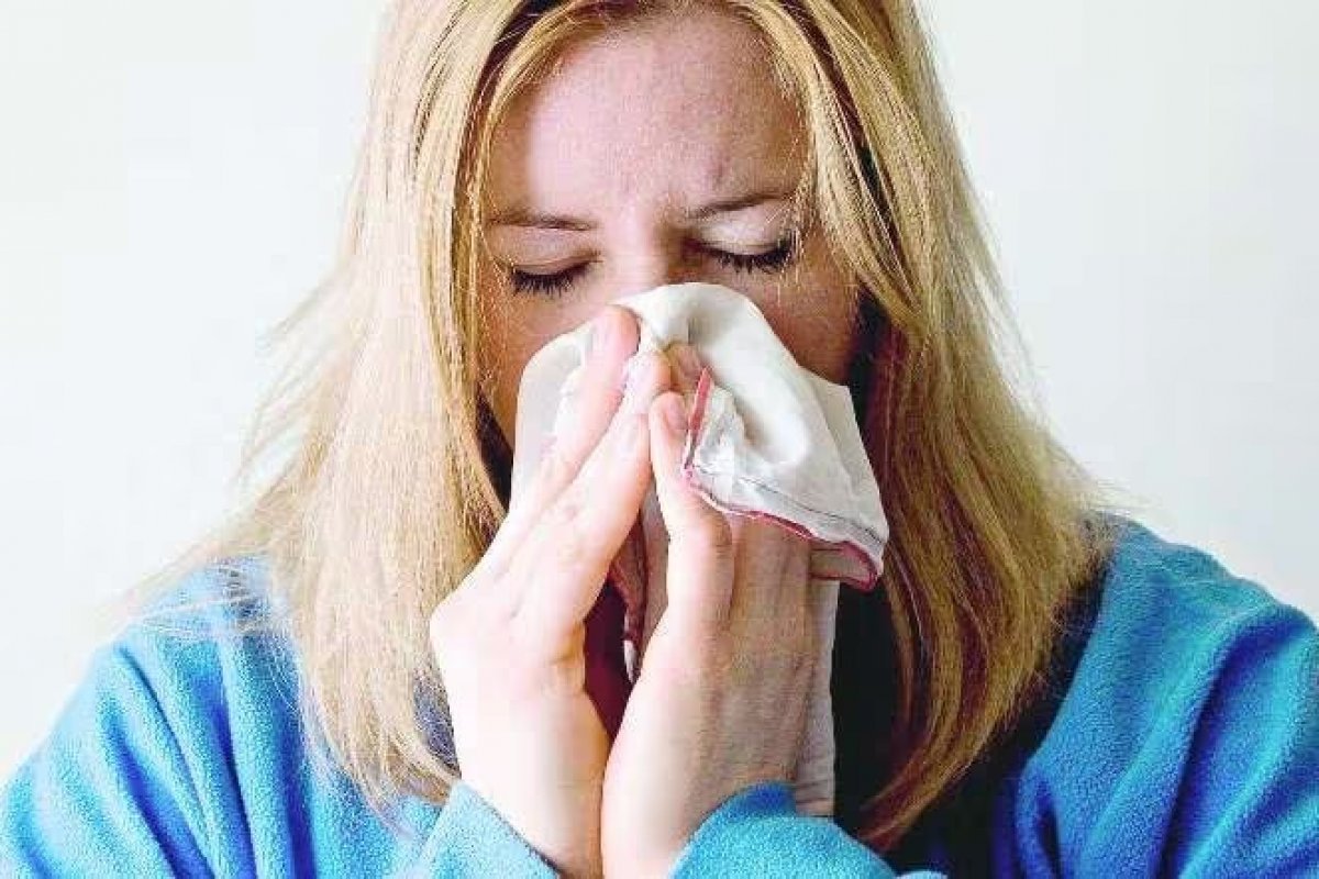 Casos de influenza crescem enquanto Covid diminui entre adultos, aponta Infogripe