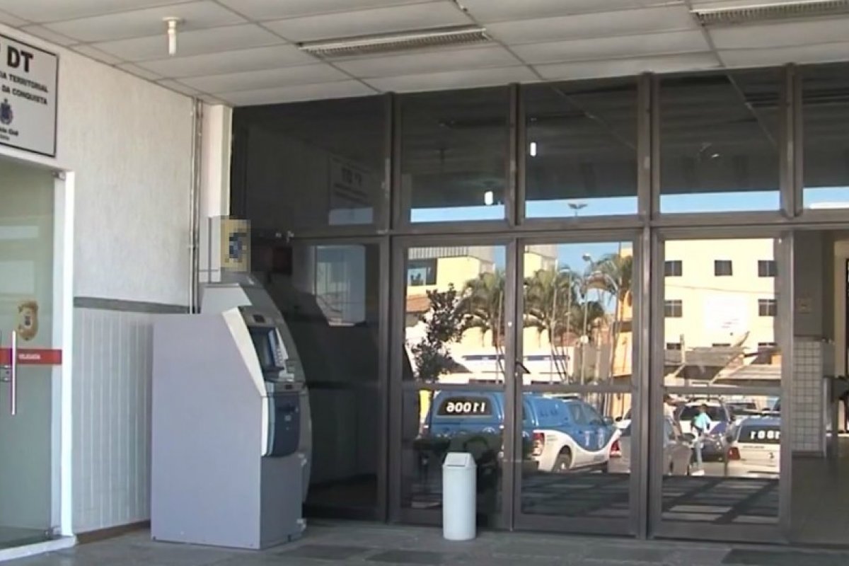 Adolescente suspeito de matar irmãos é apreendido em Vitória da Conquista (BA)