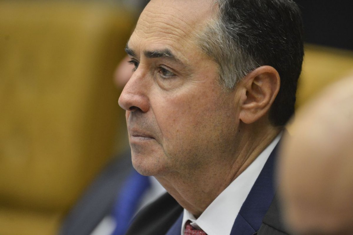 Candidatura avulsa pode ser votada no 1º semestre, aponta Barroso