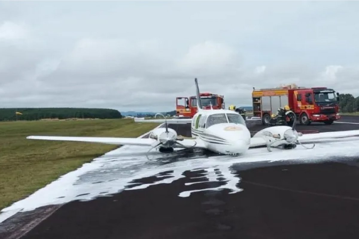 Avião do Batalhão de Operações Aéreas dos Bombeiros faz pouso de emergência em Lages (SC)