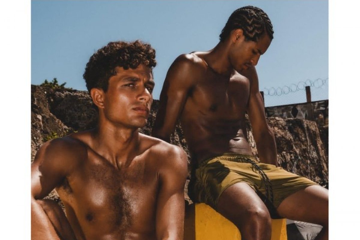 Marca carioca CÏCLO chega a Salvador com coleções cápsula de Luedji Luna e Rico Dalasam e coleção "Hot in Rio" na Cyber Volt!