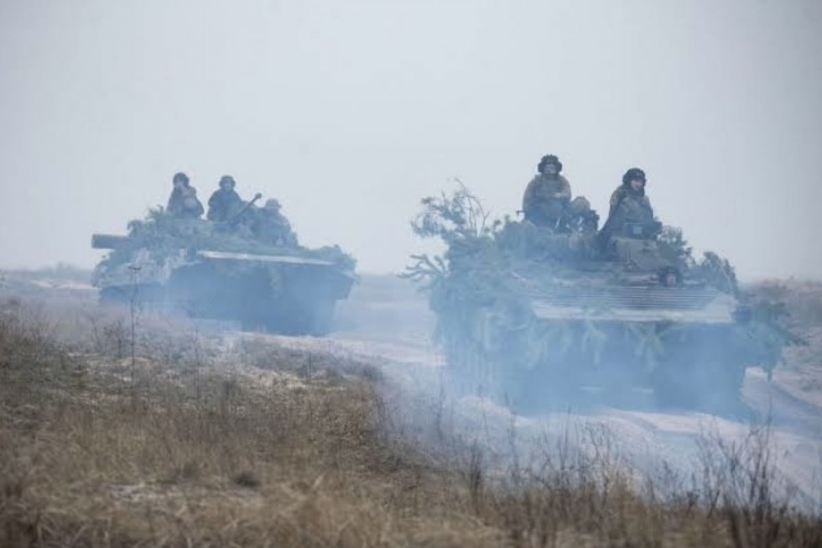 Rússia constrói “dentes de dragão” contra a Ucrânia
