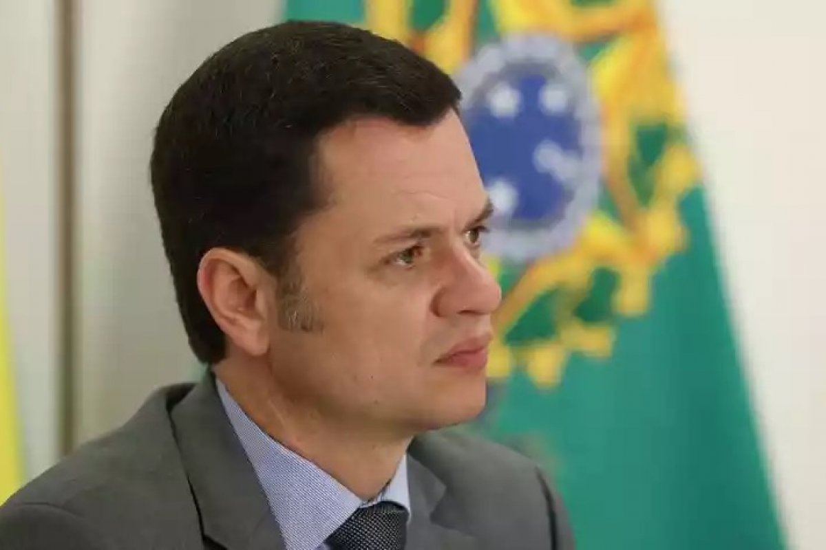 Documentos apontam que ex-ministro da Justiça viajou à Bahia antes do segundo turno das eleições em aeronave da FAB