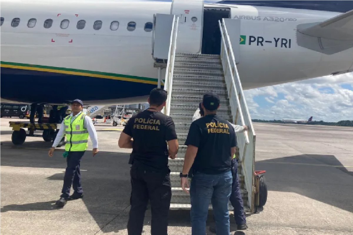 Homem é preso dentro de avião em Belém por dívida de pensão alimentícia