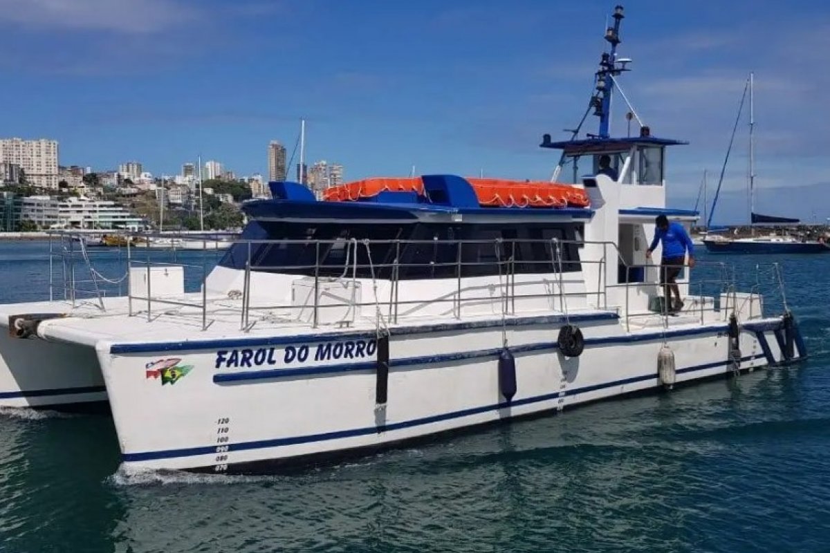 Travessia entre Salvador e Morro de São Paulo opera com conexão na Ilha de Itaparica