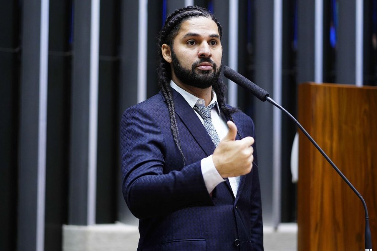 Ex-deputado David Miranda morre aos 37 após nove meses internado no Rio de Janeiro