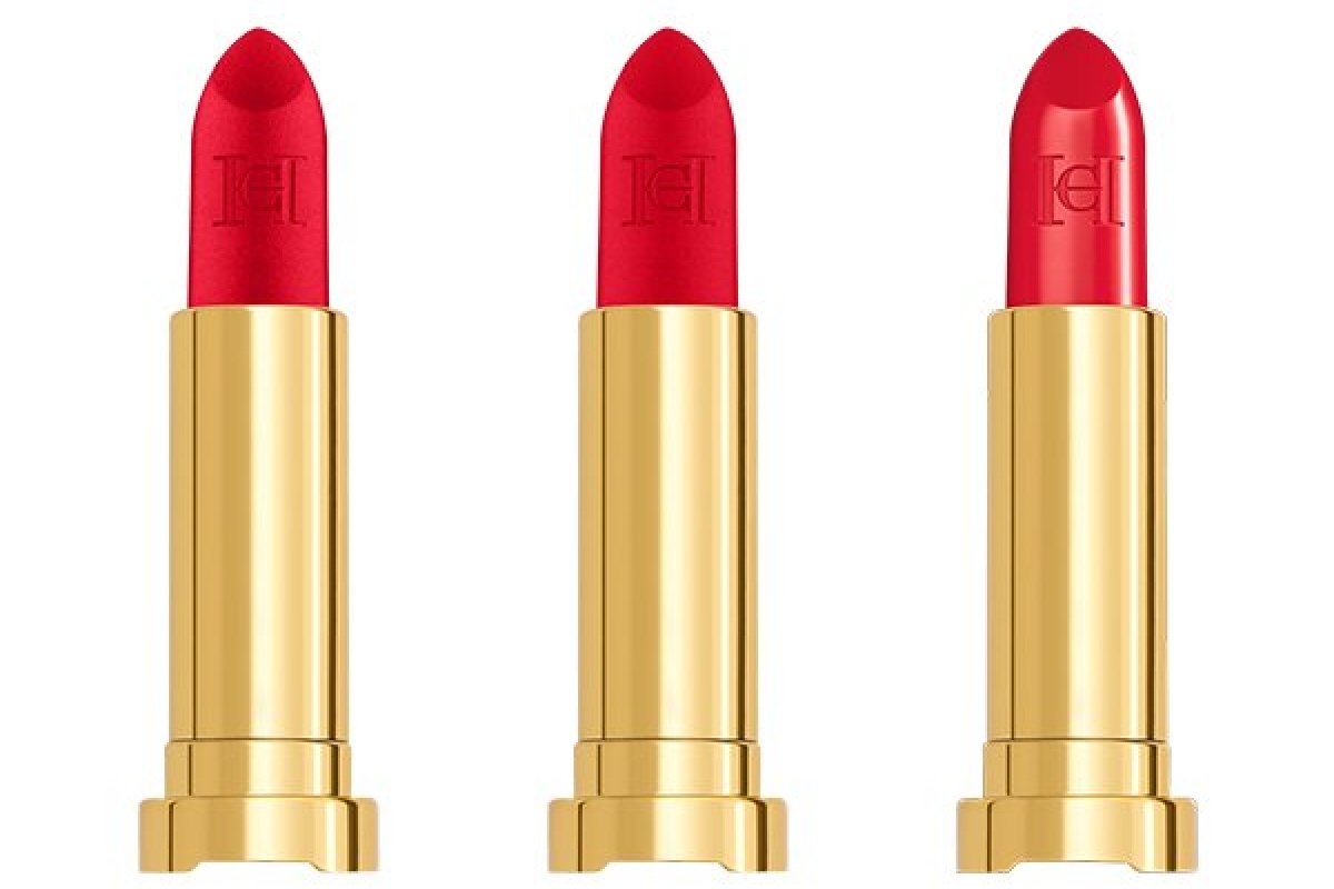 Novos batons da Carolina Herrera que duram até 12 horas, chegam ao Brasil!