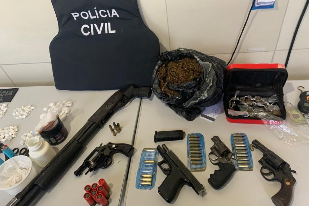 Operação da Polícia Civil prende seis homens em Conceição da Feira