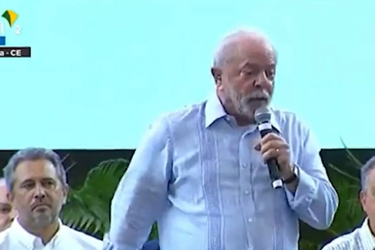 Em discurso, Lula diz que 'nenhum deputado é obrigado a votar naquilo que o governo quer'
