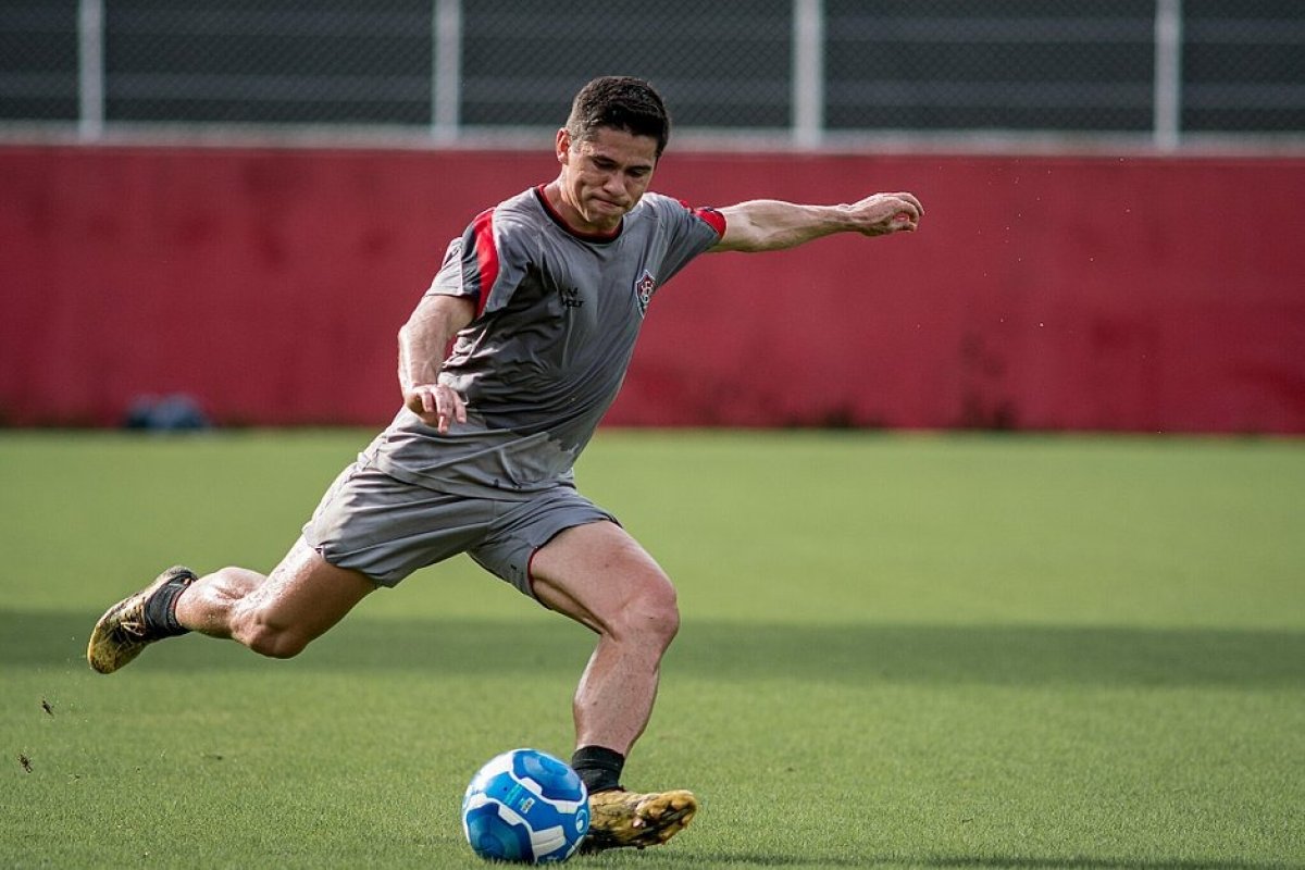 Brasileirão: Vitória enfrenta o Atlético-GO no Barradão, em Salvador