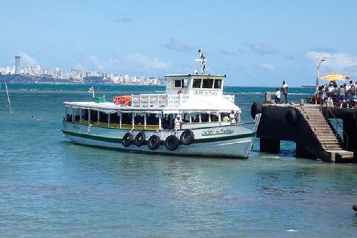 Travessia segue suspensa nesta segunda-feira (10)