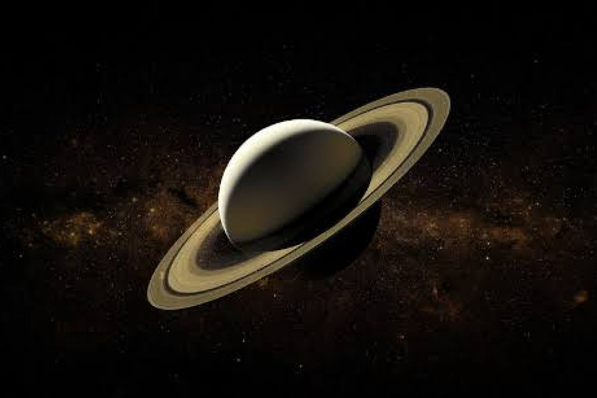 Saturno supera temporariamente Júpiter em número de luas no Sistema Solar