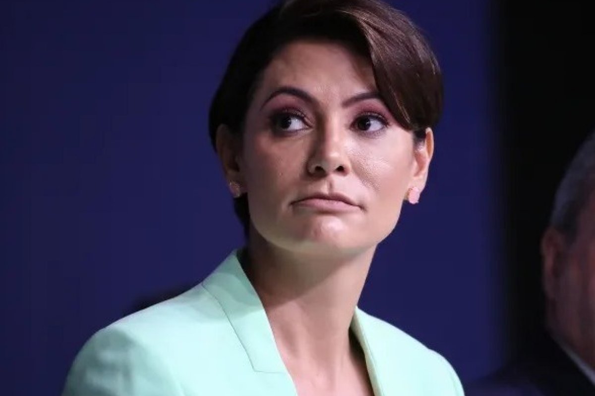 PGR defende descarte de áudios em investigação sobre gastos de Michelle Bolsonaro