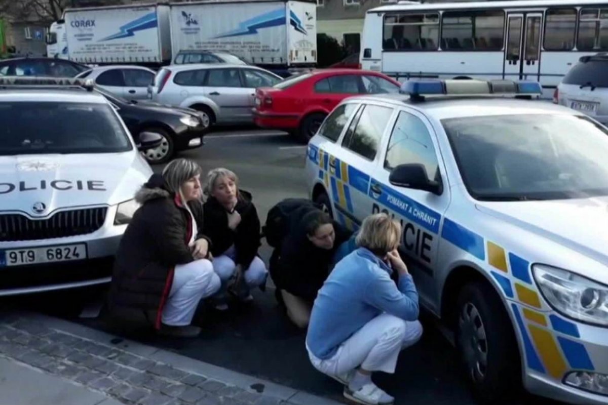 Tiroteio em hospital na República Tcheca deixa 6 mortos