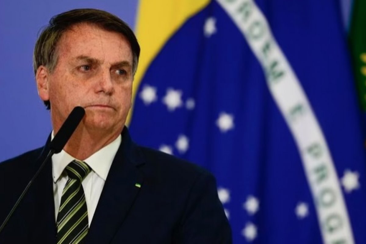 Levantamento do PL aponta que Bolsonaro já tem quase 600 processos acumulados