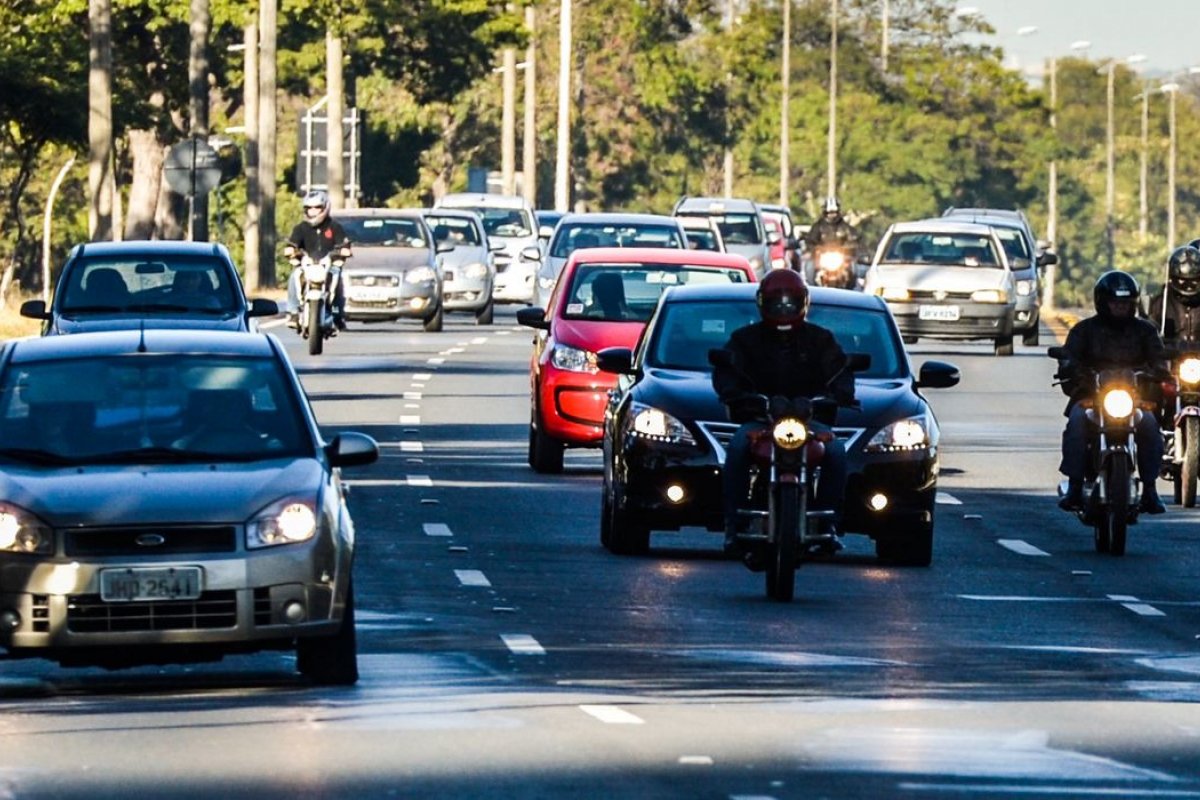Placas com finais 5 e 6 tem 10% de desconto no IPVA até 30 e 31 de maio
