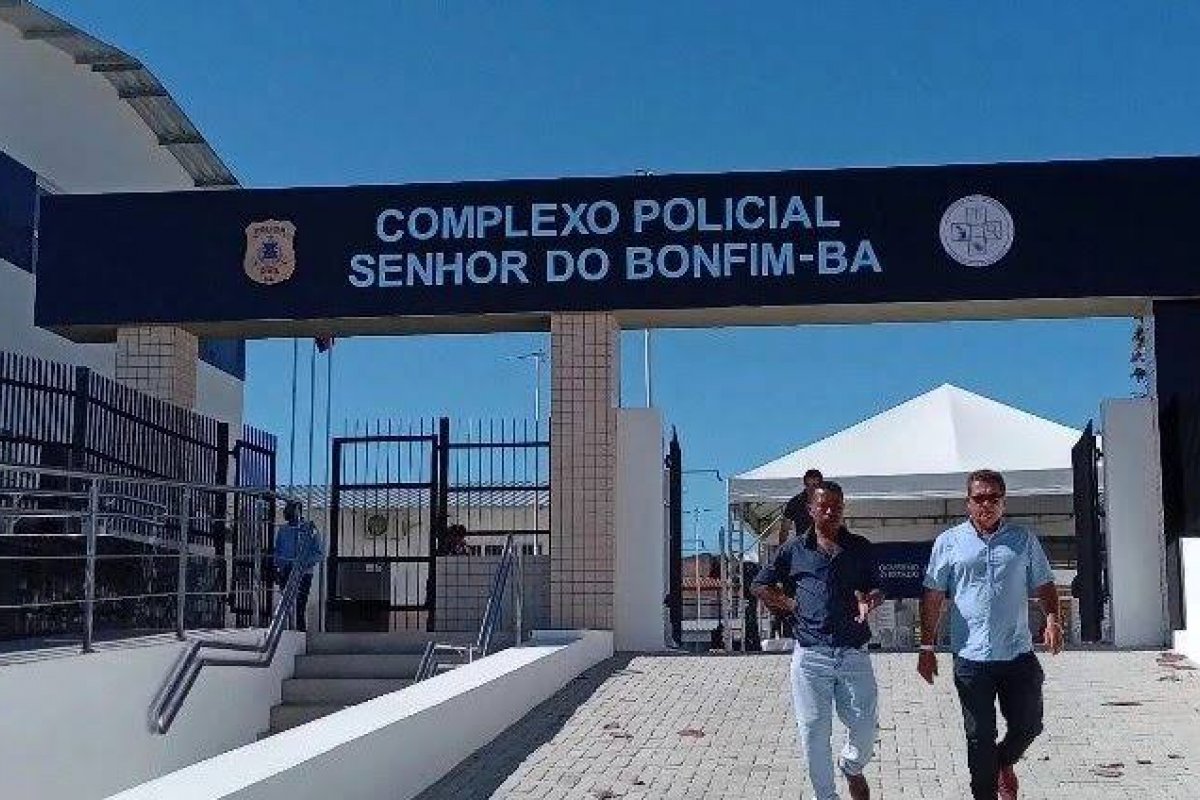 Mulher é morta a tiros após invasão de casa em Senhor do Bonfim
