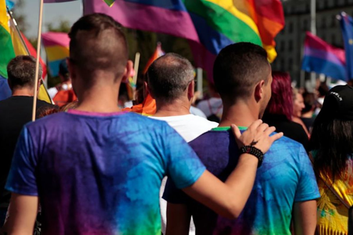 ONU pede fim de leis discriminatórias no Dia Internacional contra Homofobia