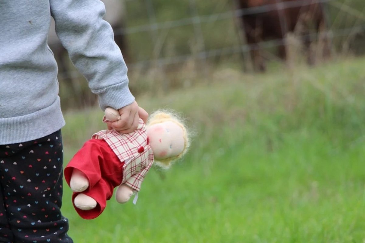 Brasil registrou 202,9 mil casos de violência sexual contra crianças de 2015 a 2021