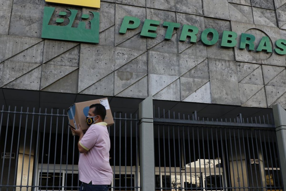 Petrobras vai recorrer de decisão do Ibama sobre exploração na foz do rio Amazonas