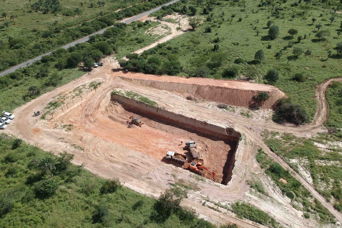 MP determina suspensão de obra de aterro sanitário no norte da Bahia