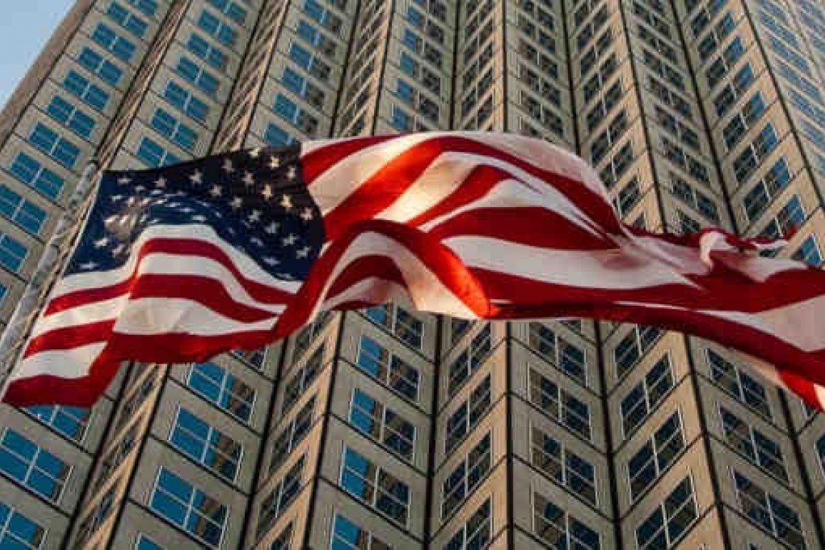 Pentágono aponta erro contábil de US$ 3 bilhões em armas enviadas para Ucrânia