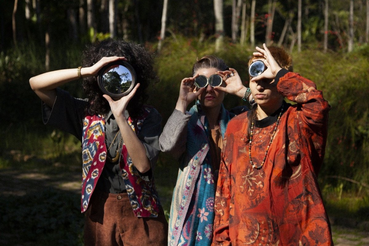 Ema Stoned lança ‘Spirulina’, 1º single do novo disco