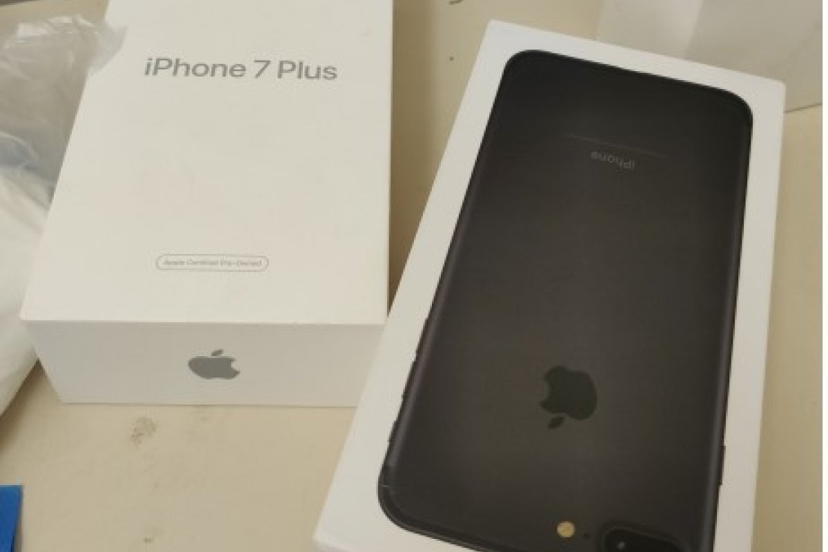 Leilão da Receita Federal oferta Iphones e MacBook mais baratos