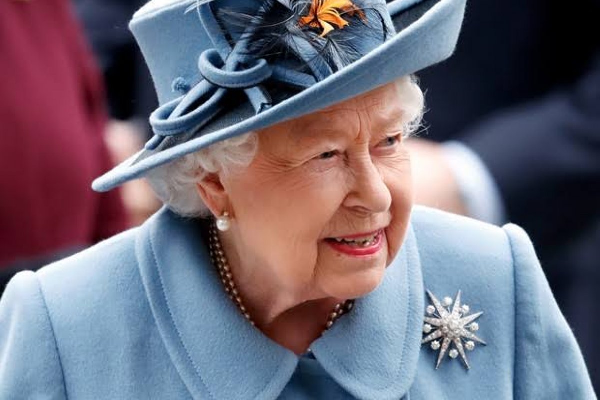 Camareira da Rainha Elizabeth II recebe casa em acordo de confidencialidade com o Rei Charles III