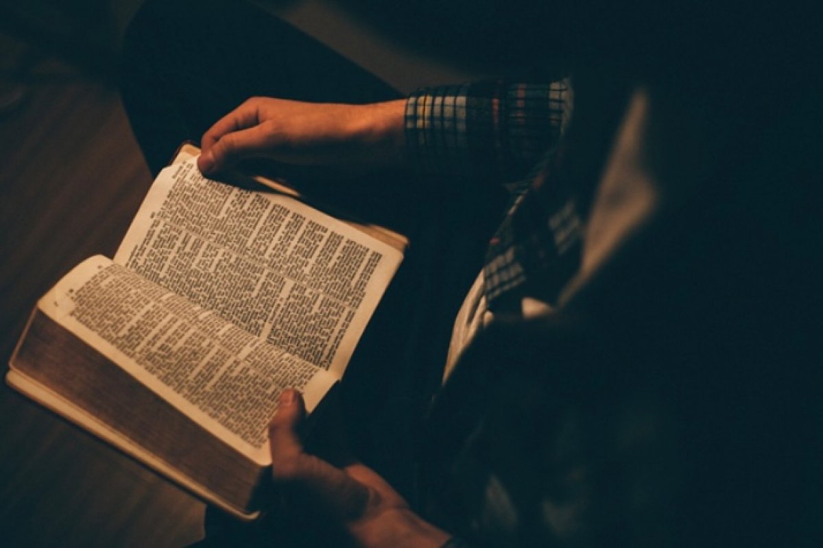 Pesquisa aponta que nove a cada dez brasileiros dizem acreditar em Deus