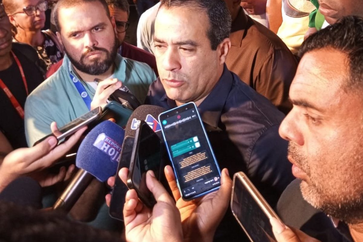 Bruno Reis minimiza possível aproximação entre PSDB e PT: ‘muita especulação’