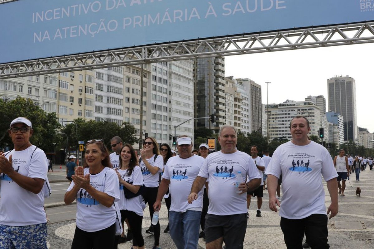 Estudo revela que uma caminhada enérgica de 20 minutos por dia melhora a saúde cardiovascular
