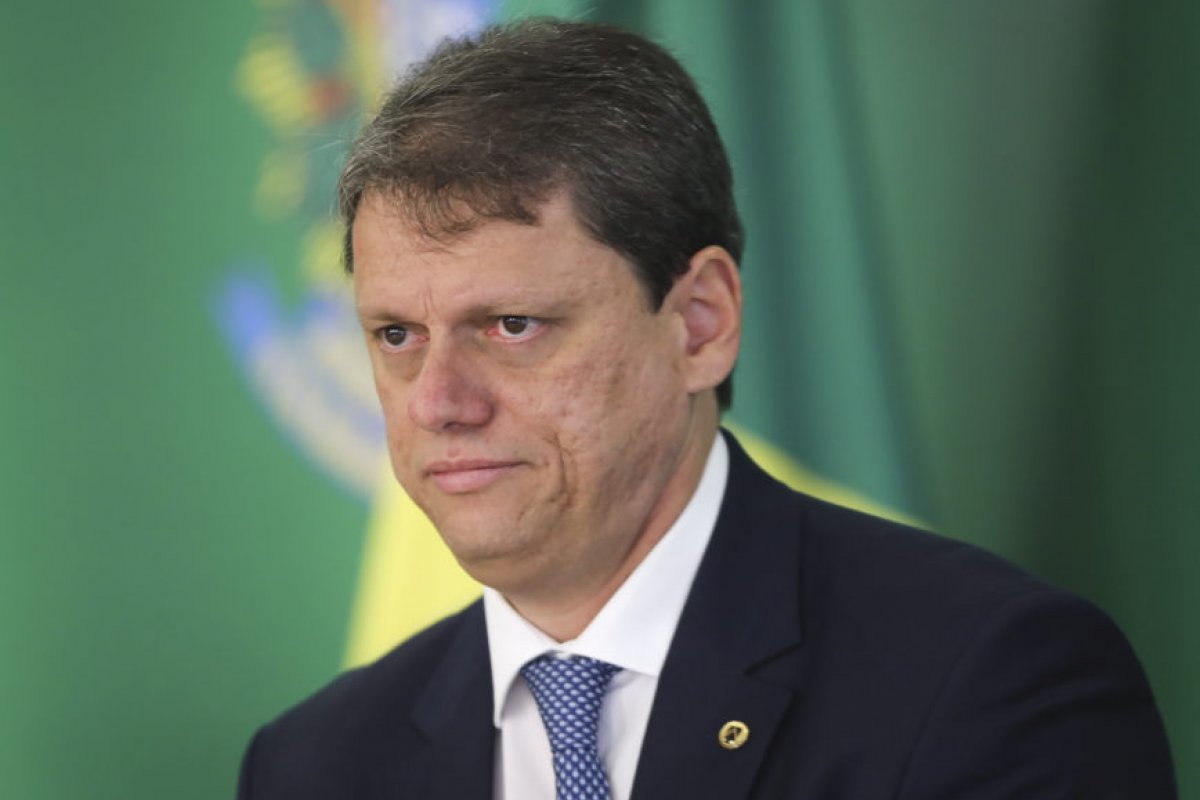 Ministro da Infraestrutura virá a Salvador hoje