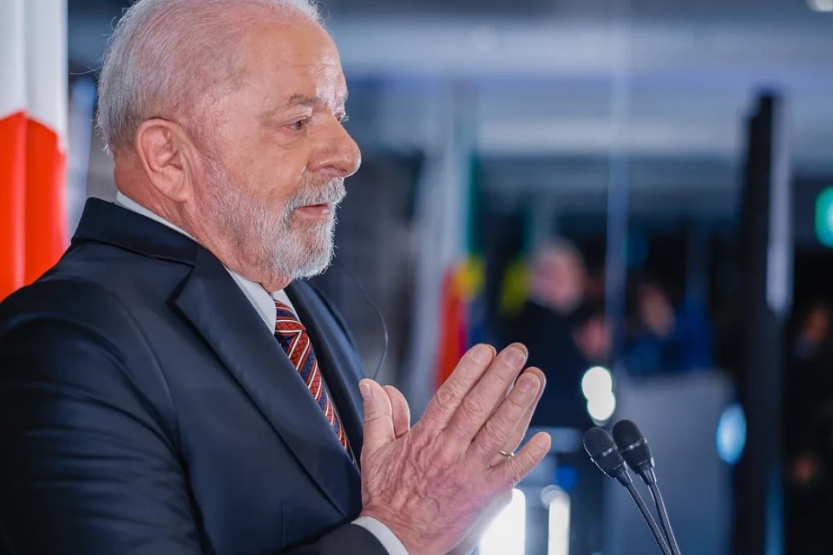 Lula declara que Brasil não vai tolerar mais racismo