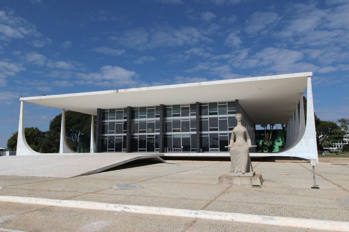 STF adia julgamento sobre descriminalização do porte de drogas