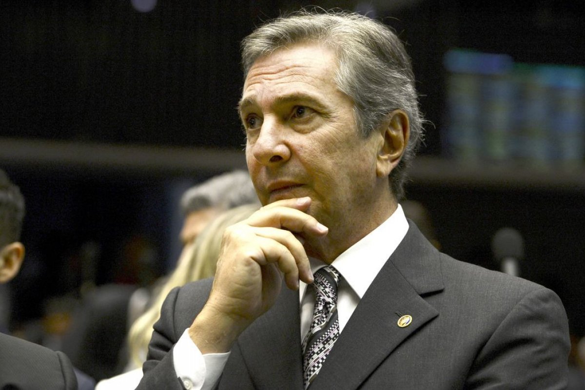 STF condena ex-presidente Fernando Collor de Mello por corrupção passiva